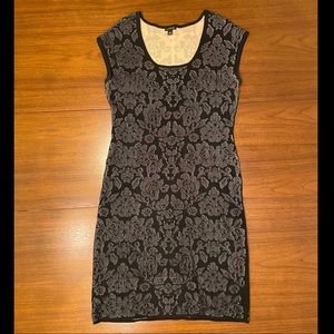 EUC Ann Taylor Black floral party dress LBD medium